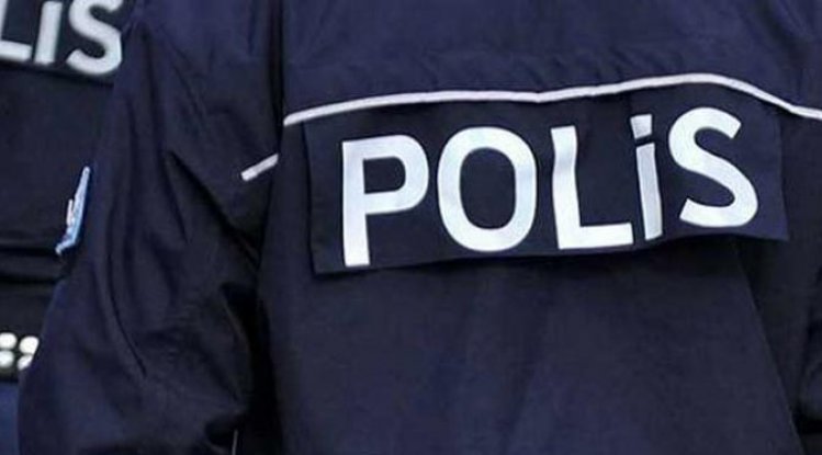 Polis memuru tartıştığı kişiyi öldürdü