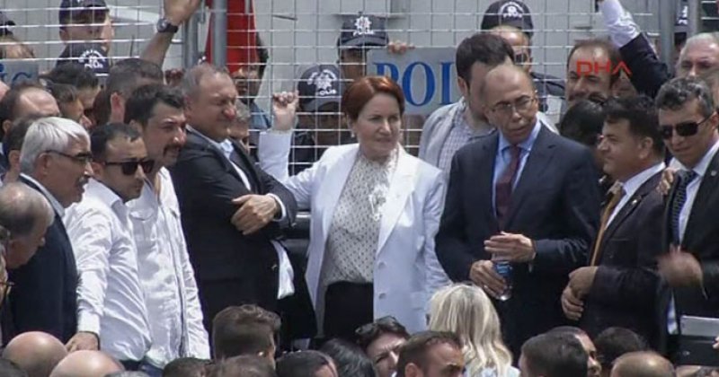 Akşener: Emniyet'in yazılı emrini görmeden ayrılmayacağız