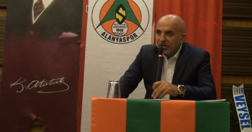 Alanyaspor'da Çavuşoğlu yeniden başkan seçildi