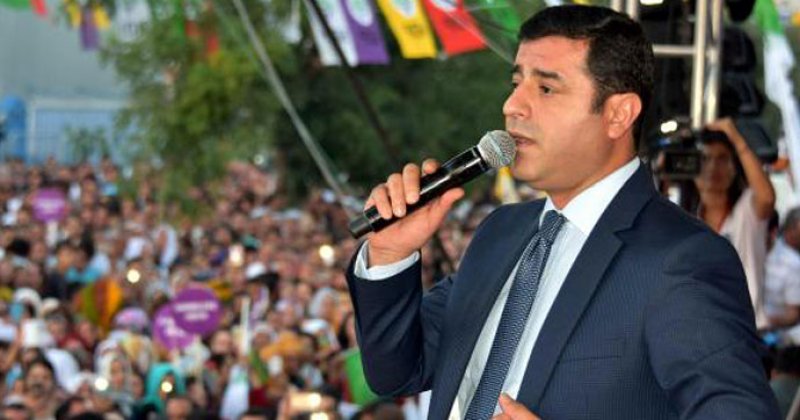 Demirtaş Van'da 'Darbeye hayır' mitinginde konuştu